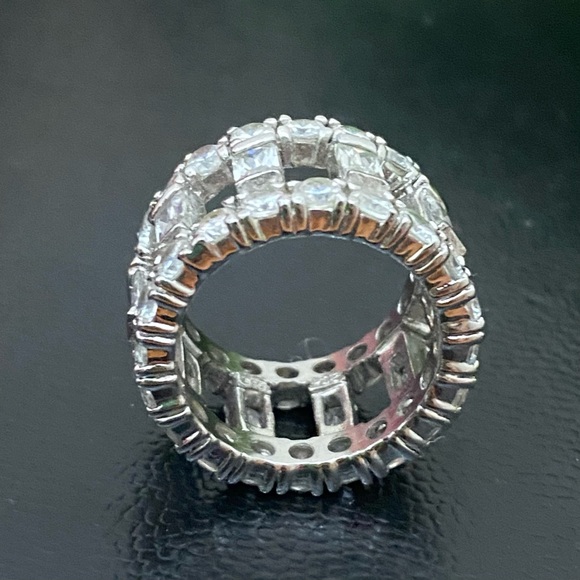 925 RSE Silver Cubic Zirconia Eternity Ring Size 7 11.1g - Picture 10 of 16